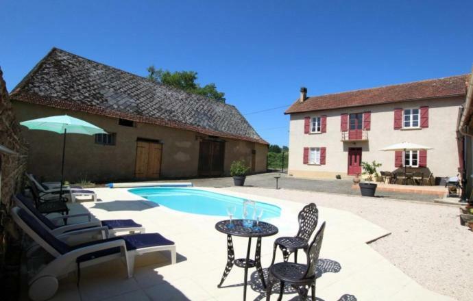 Maison Lajus Bassillon-Vauzé Exteriör bild